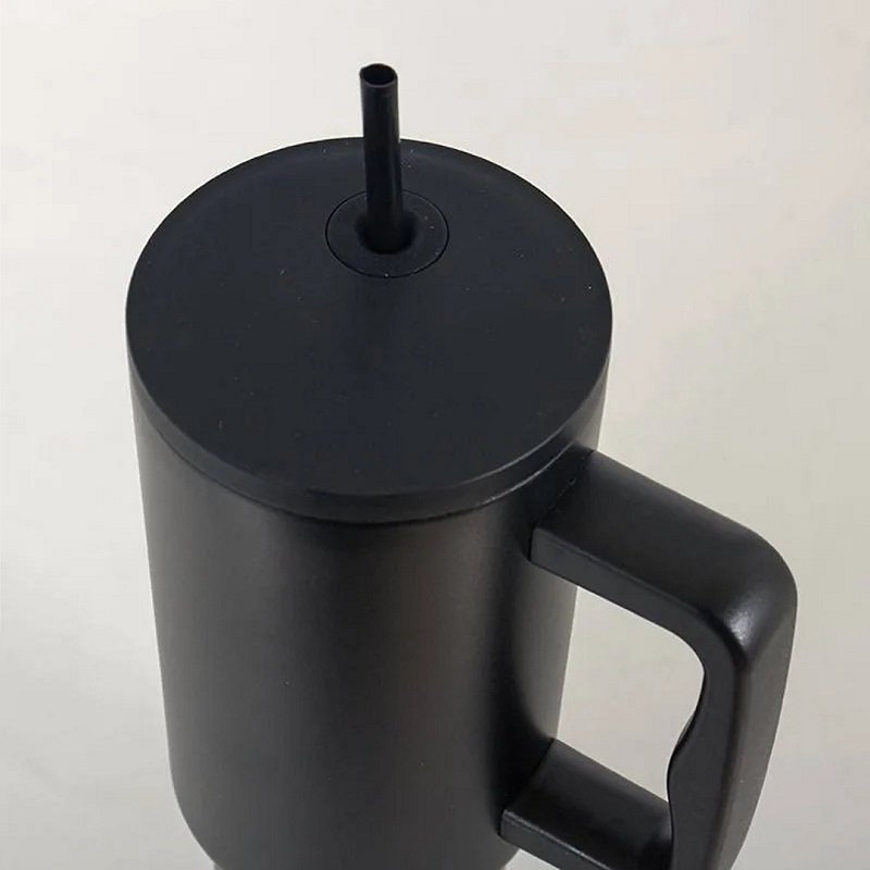 Black Tumbler Image 2